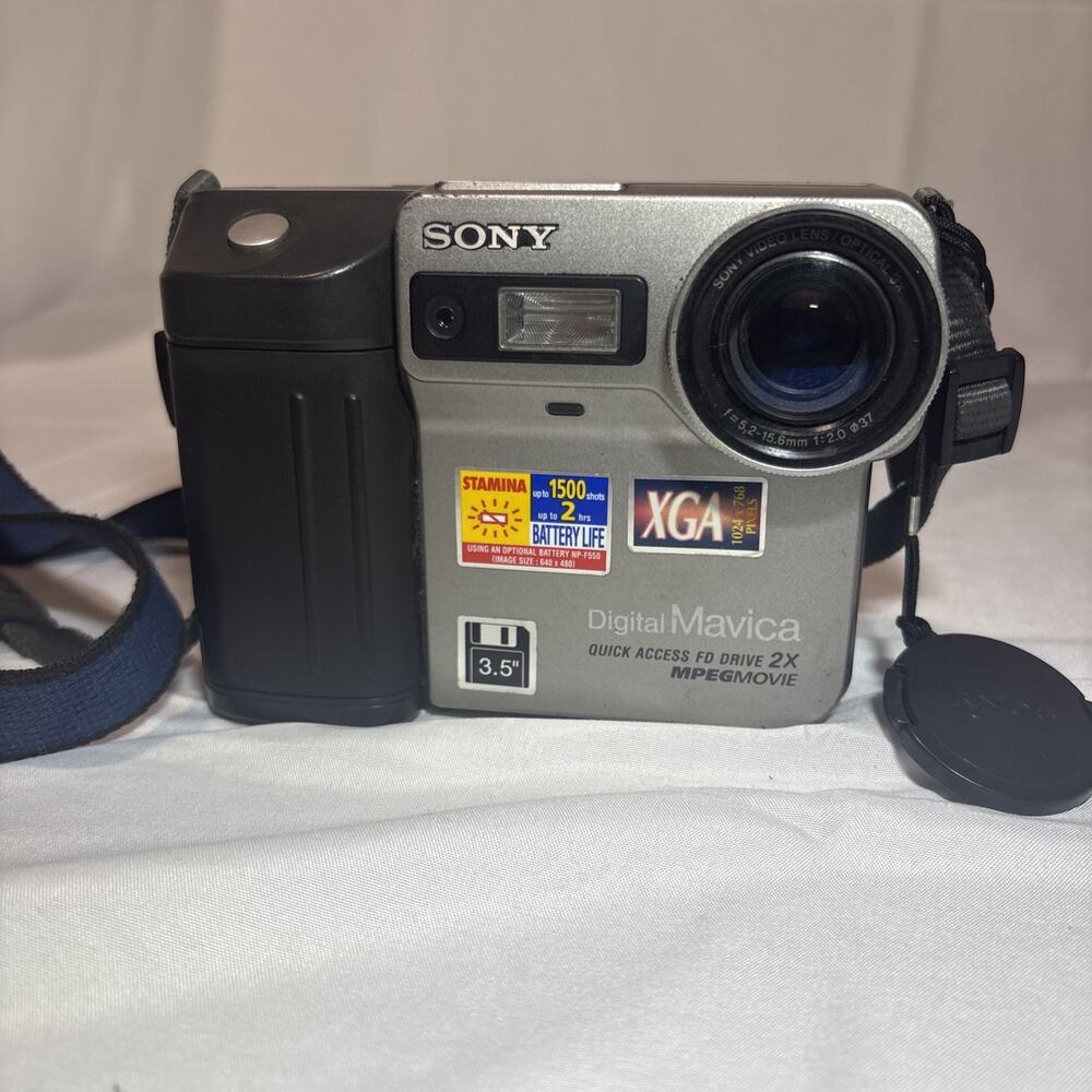 Sony Mavica MVC-FD81 Digital Camera Silver Tested Works With Strap